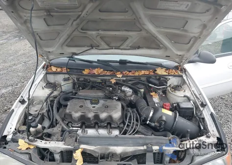 2001 Ford Escort from USA, damaged, VIN 3FAFP13P61R198773